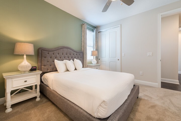 Room 658 of 705