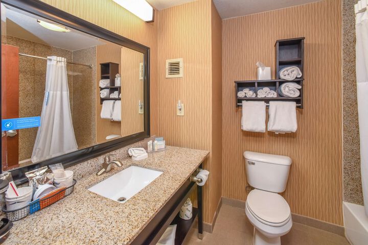 Room 40 of 72