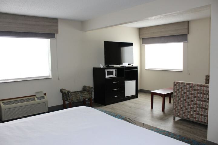 Room 46 of 64
