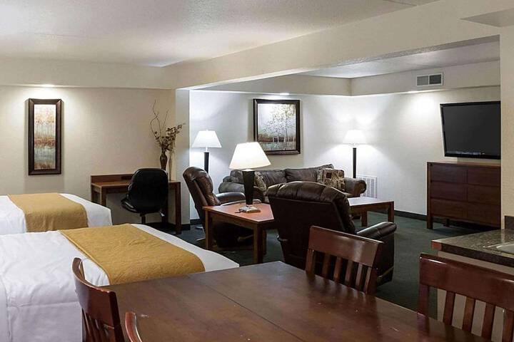 Room 20 of 32