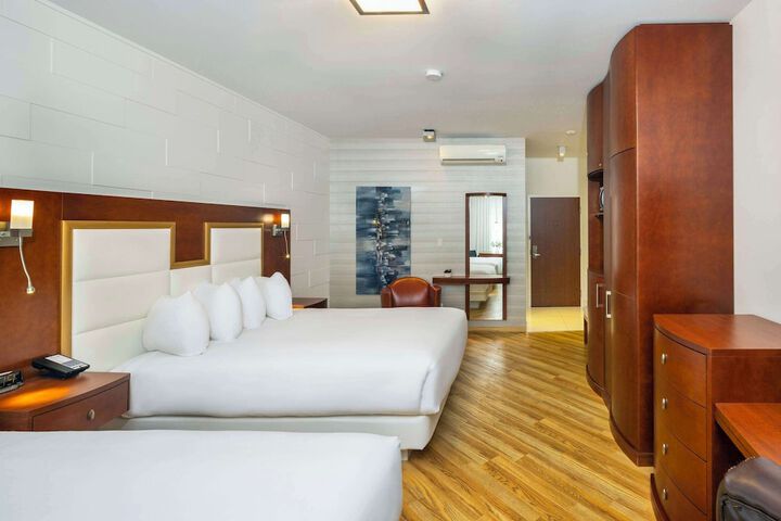 Les Suites de Laviolette an Ascend Collection Hotel