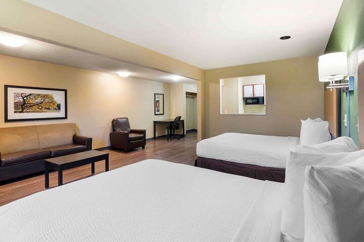 Extended Stay America Select Suites St. Louis Earth City