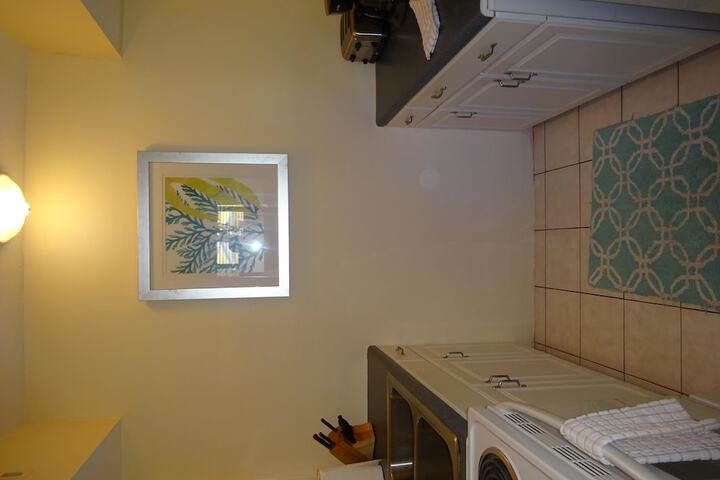 Room 106 of 141