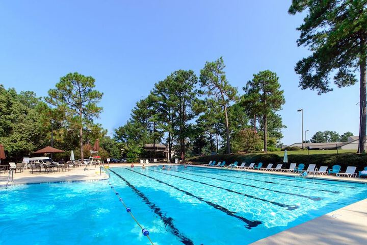 Pool 10 of 72