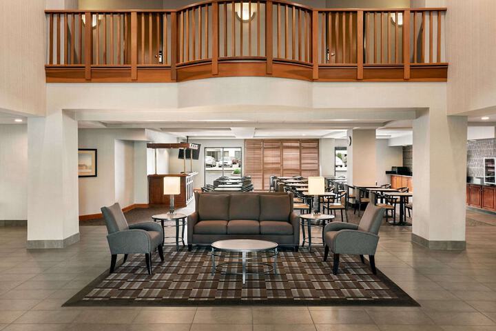 Hotel Interior 4 of 36