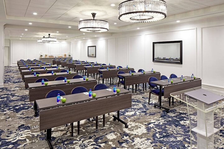 Vespera Resort on Pismo Beach Autograph Collection