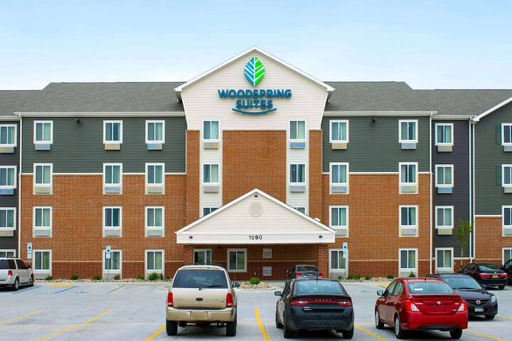 Hotel 3 of 35