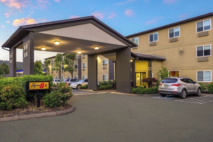 Hotel 6 of 40
