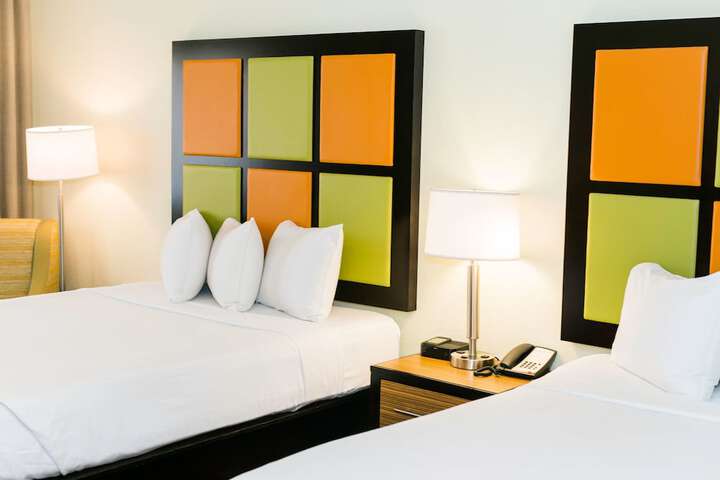 Room 43 of 73