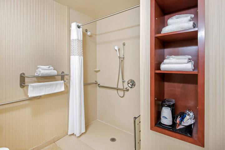 Room 12 of 54