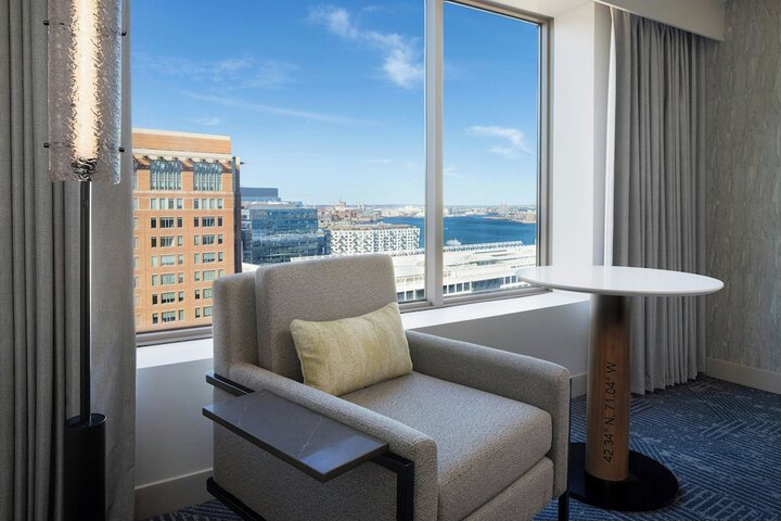 Renaissance Boston Seaport District