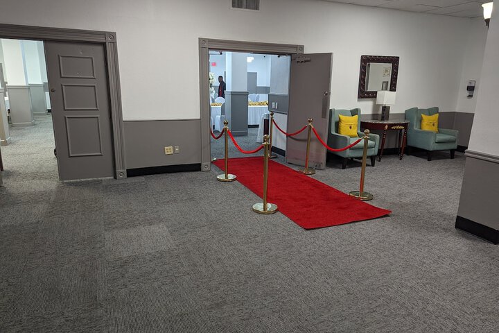 Ballroom/Hall 67 of 80