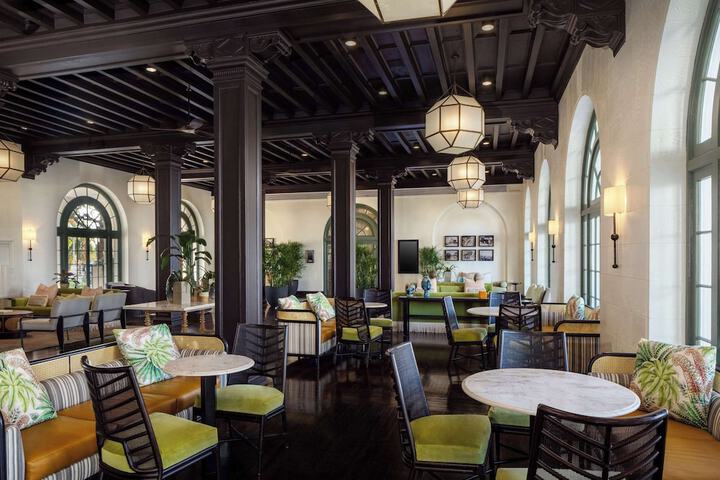 Hotel Interior 16 of 110