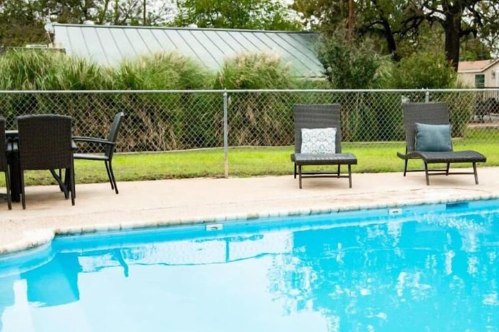 Pool 3 of 14