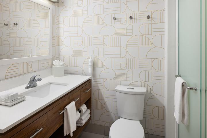 Home2 Suites by Hilton Roseville Minneapolis