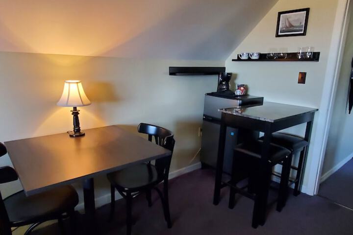 Room 41 of 64