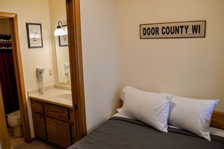 Room 162 of 185