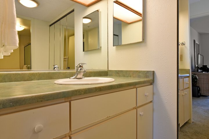 Room 16 of 35