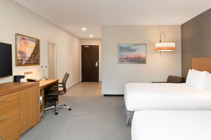 Room 45 of 63