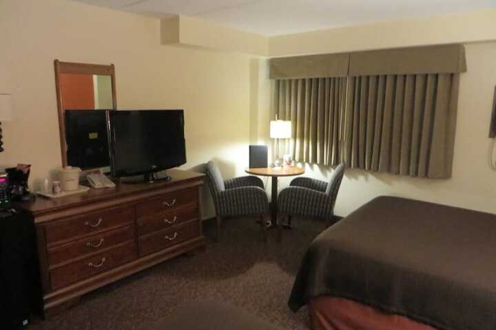 Room 43 of 51
