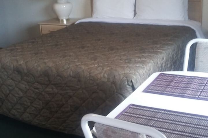 Room 19 of 70