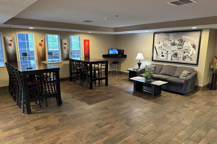 Hotel Interior 4 of 35