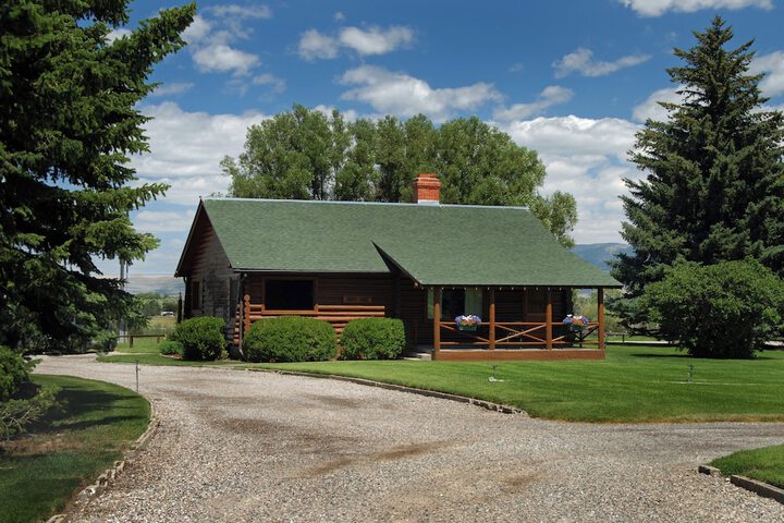 El Western Cabins & Lodges