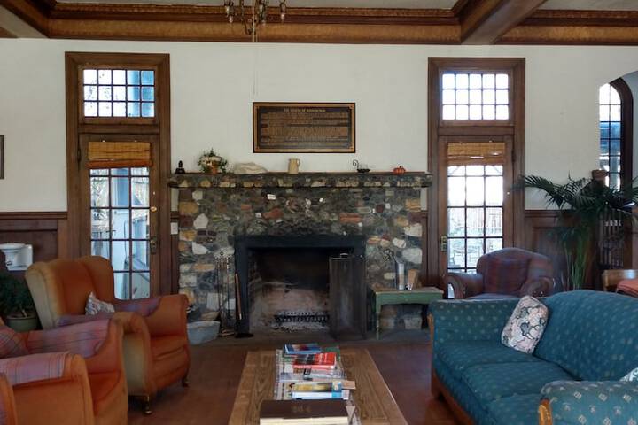 Winnedumah Hotel