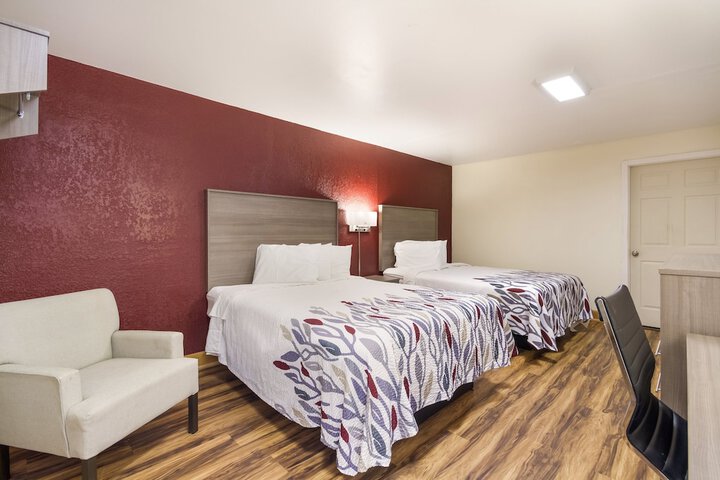 Room 15 of 34
