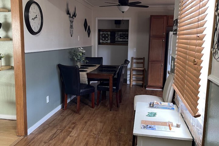 Room 184 of 234