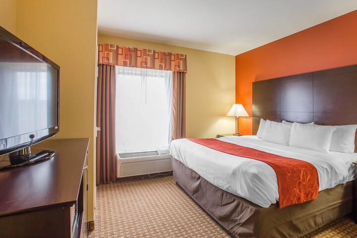 Room 13 of 27