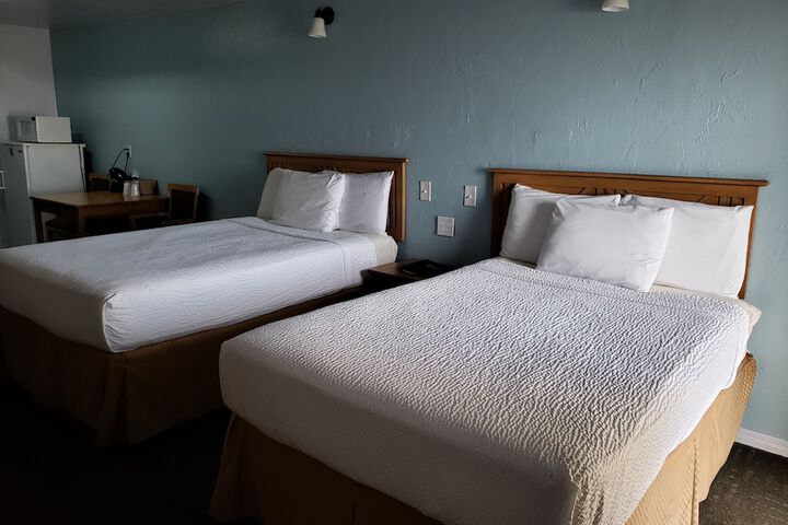 Topaz Motel