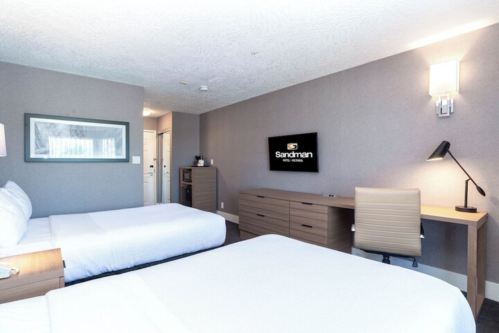Room 21 of 36