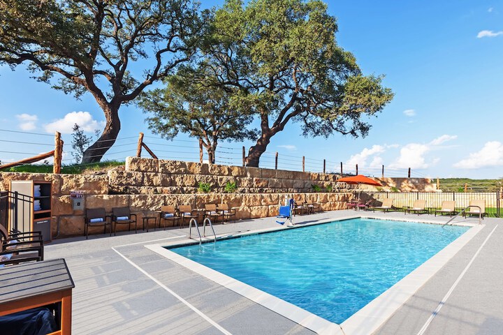 Pool 7 of 50