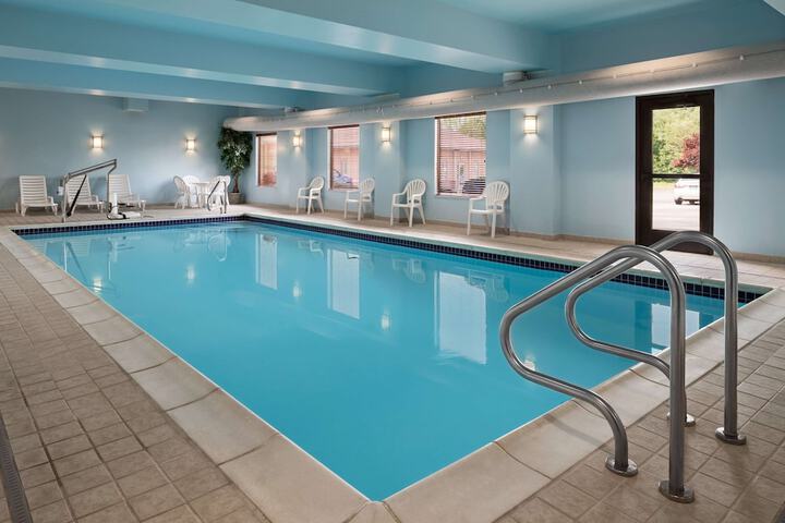 Pool 8 of 55