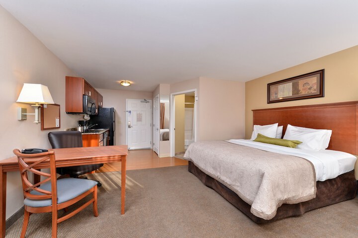 Room 40 of 46
