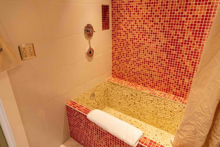The Woodstocker B & B