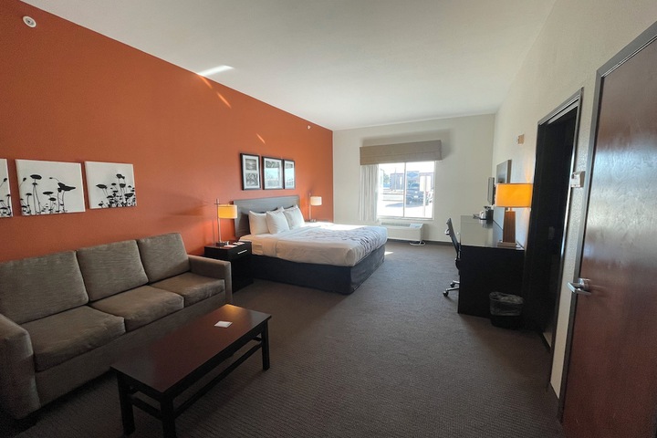 Room 14 of 50