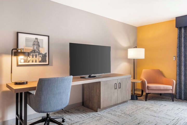 Hilton Garden Inn Charlotte / Concord