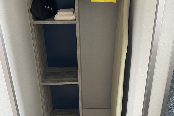 Room 57 of 60