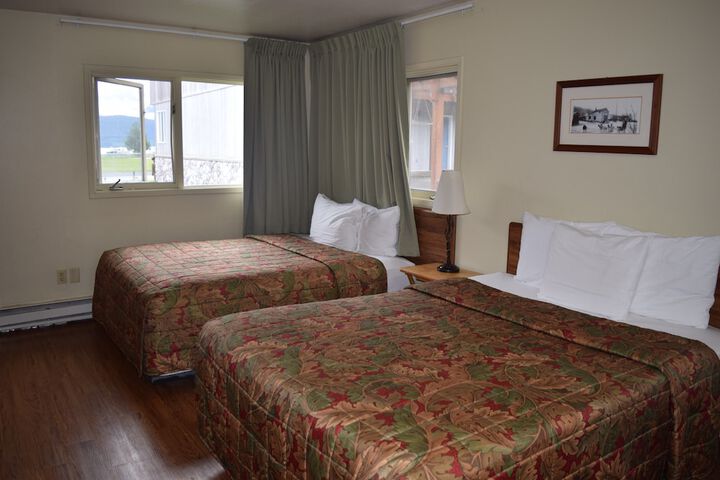Room 26 of 33