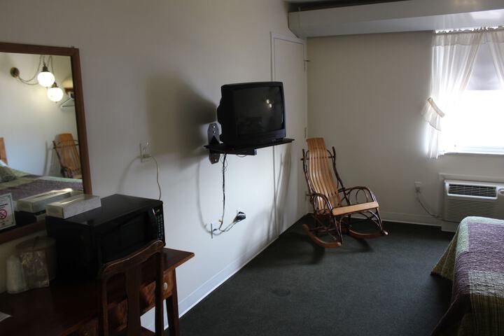 Room 37 of 50