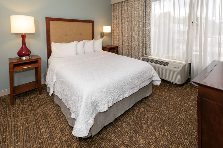 Room 19 of 52