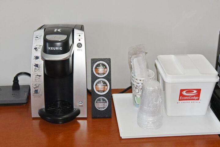 Breakfast/Coffee Service 43 of 50