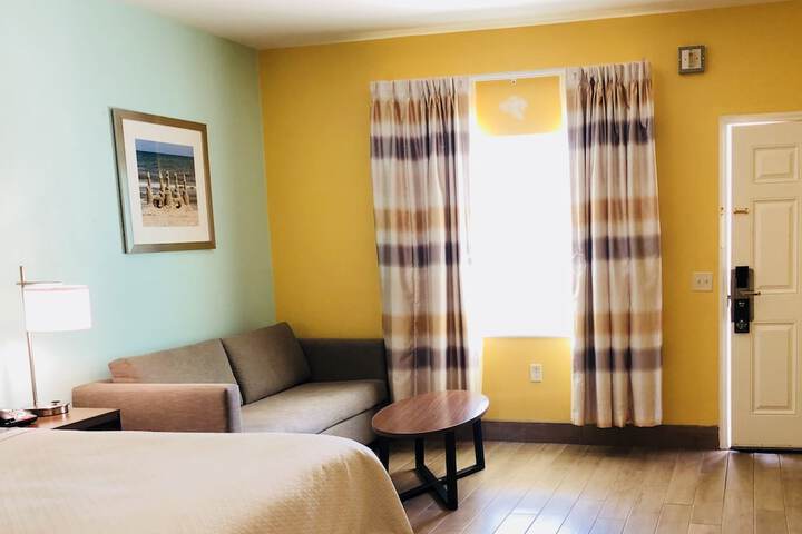 Room 35 of 52