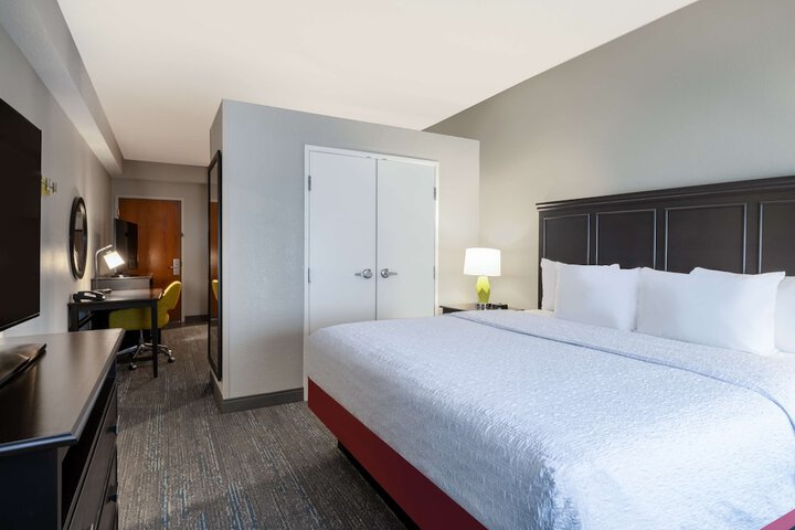 Room 26 of 51