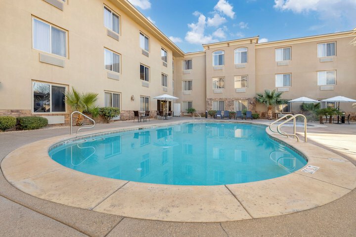 Pool 2 of 17