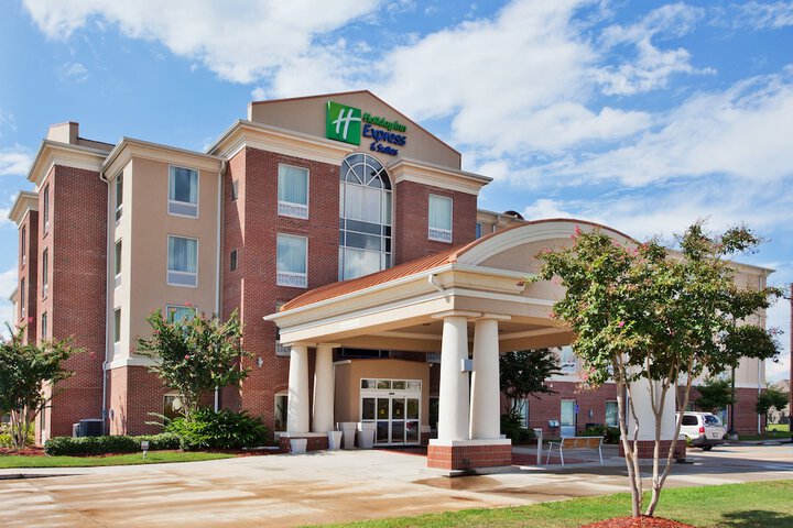 Hotel 5 of 51
