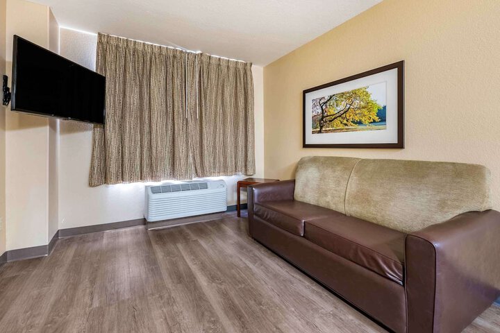 Extended Stay America Select Suites - Orlando - Maitland - Summit Tower Blv