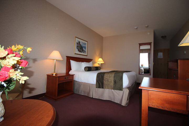 Room 44 of 108